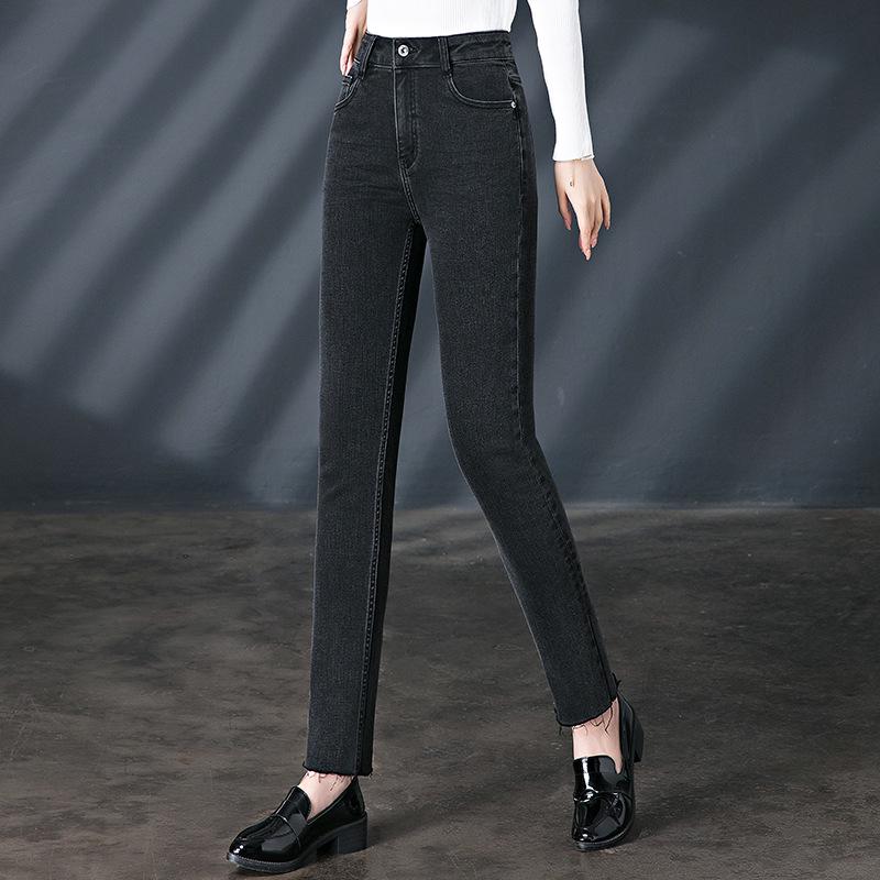 

Женские джинсы скинни черного цвета с высокой посадкой для миниатюрных - Коллекция Осень 2024 30 чёрный