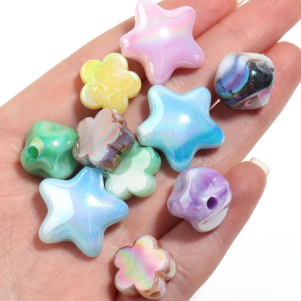 20-Piece Pack of Iridescent Gradient Five-Pointed Star Flower Acrylic Beads for DIY Bracelets