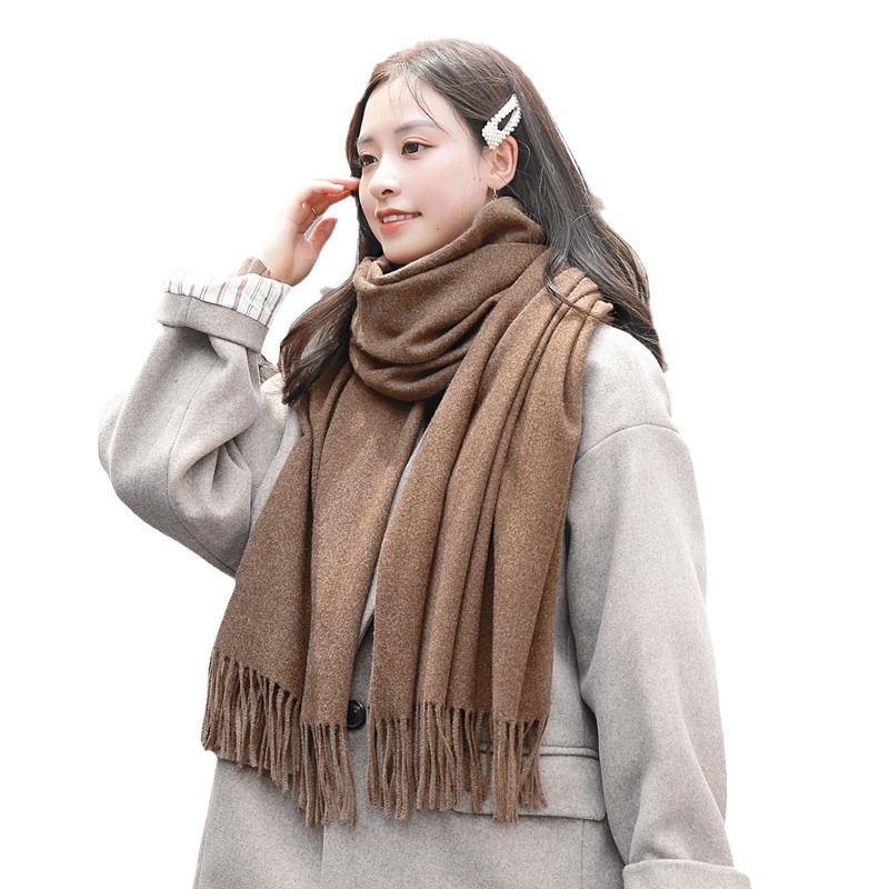 Women's Wool Cashmere-Feel Scarf: Solid Color Shawl for Autumn/Winter 2026