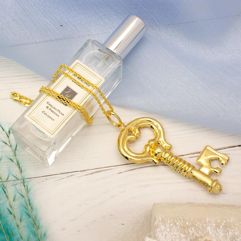 Pendant For Women Key Pattern Big Size With Chains Necklace 24K Gold Plated Fashion Zircon Accessory High Quality Copper Gift