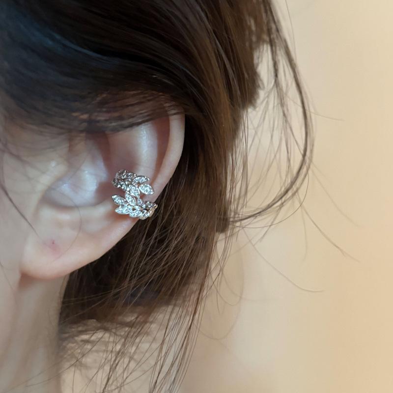 Exquisite Zircon Wheat Ear Cuff: No Piercing Needed, Stylish and Versatile Design