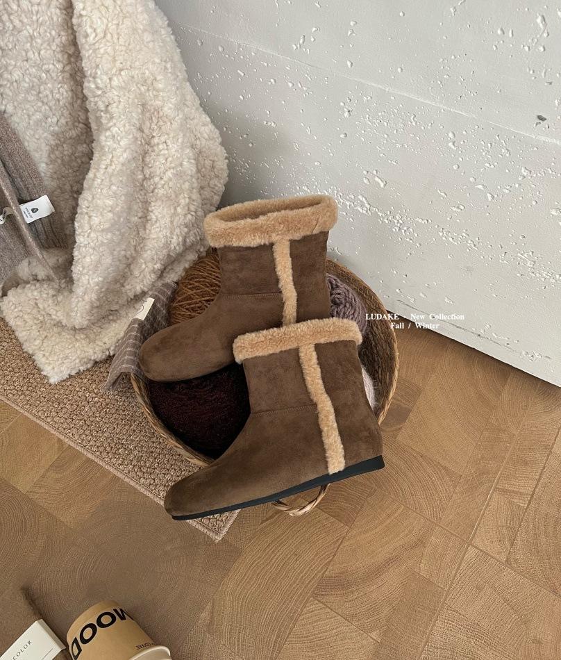 

Inner height increase~ Snow boots women s winter warm velvet cotton boots 2025 new models 39 серый