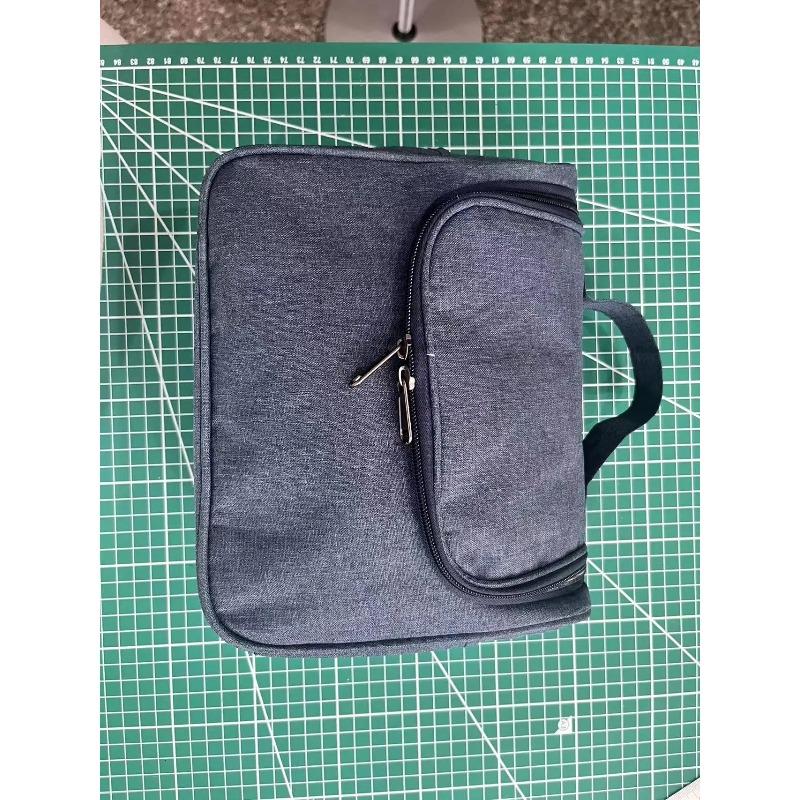 

Косметичка, Водонепроницаемый Большой Бокс для Хранения Косметики, Множество Отделений для Аксессуаров, Косметика Полного Размера.