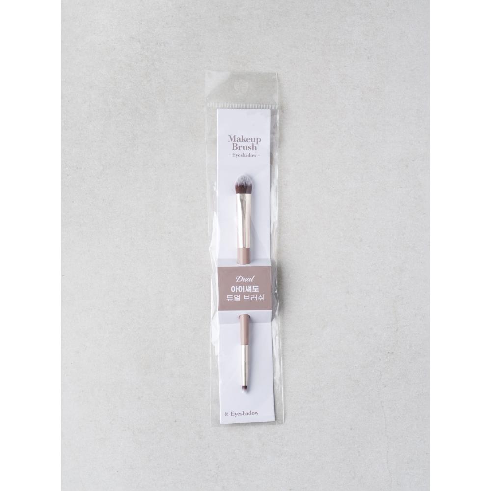 Daiso Eyeshadow Dual Brush