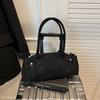Light Luxury Brand Design Shoulder Bag Retro Tote Bag New High-end Underarm Bag Stylish Versatile Commuter Bag CLE