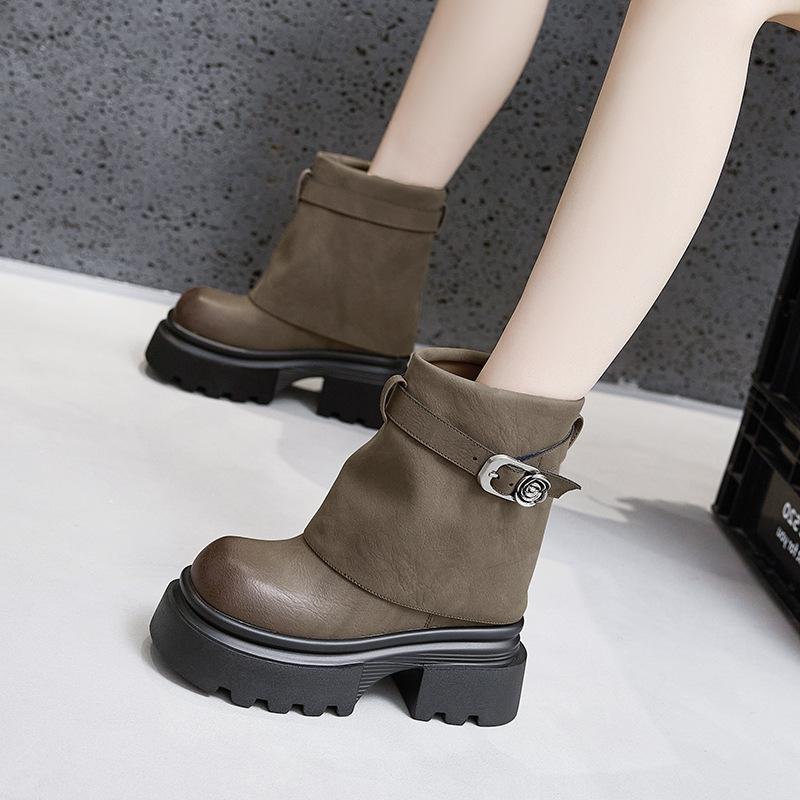 Thick-soled Martin boots women's 2025 new autumn and winter trouser tube boots medium tube inner height increase sleeve short boots stacking boots wo