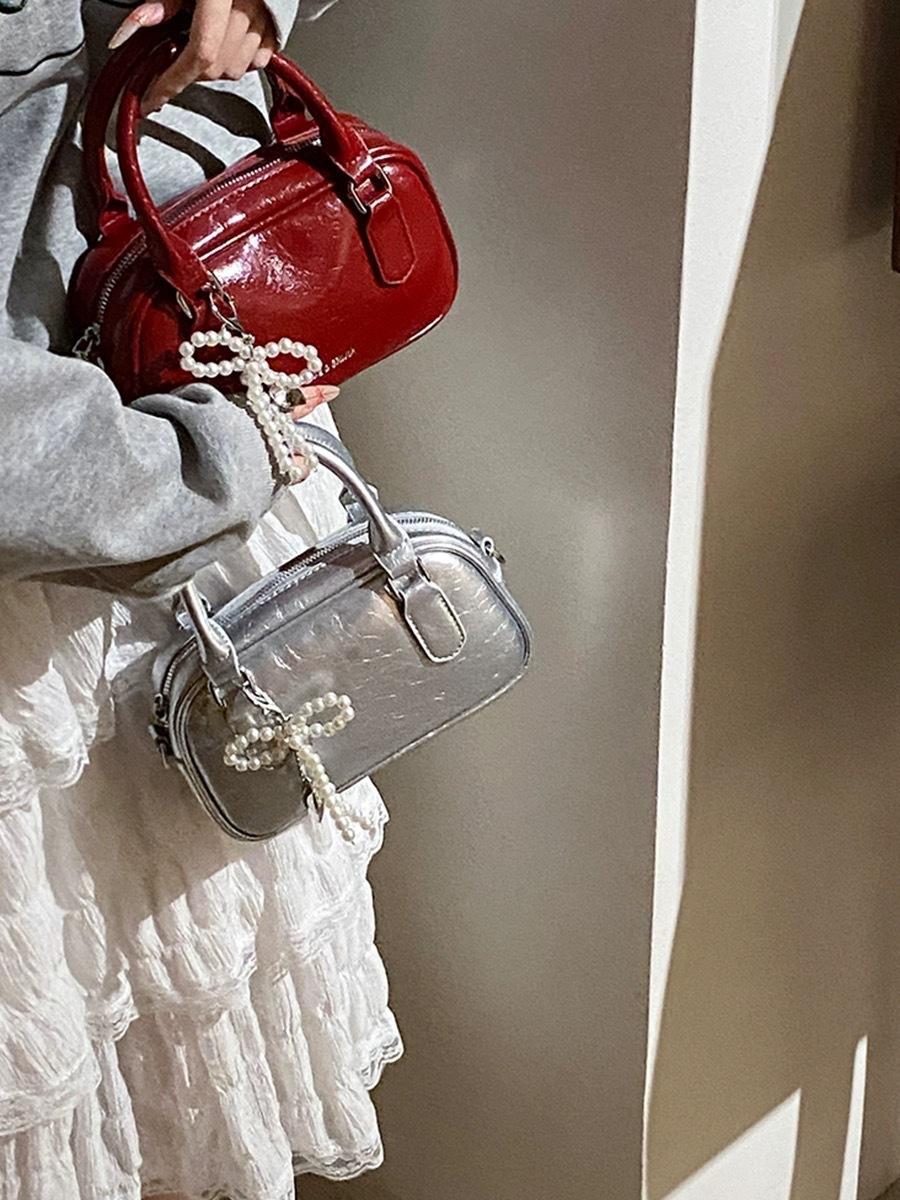 

Hand carry red bag women s new niche bowling bag versatile messenger bag small square bag