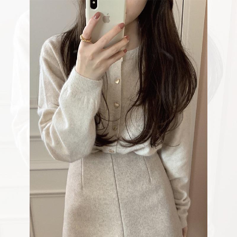 Gentle Love Heart Buckle Pink Knit Cardigan - Japanese Style Women's Autumn Outerwear 2025.