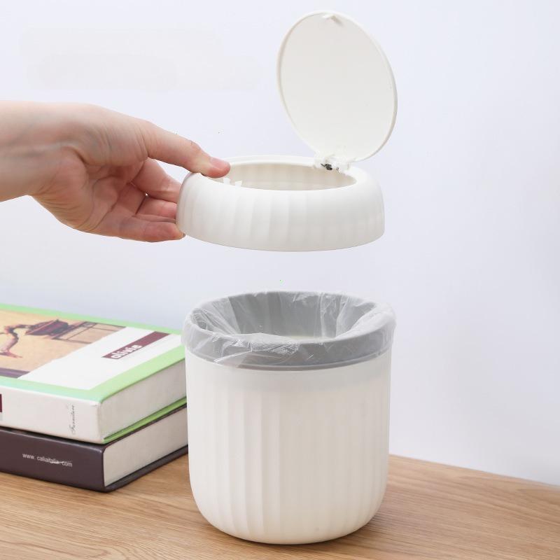 Mini Desktop Trash Can Durable Plastic Waste Bin with Lid Garbage Organizer for Bedroom Office Desk Home Supplies