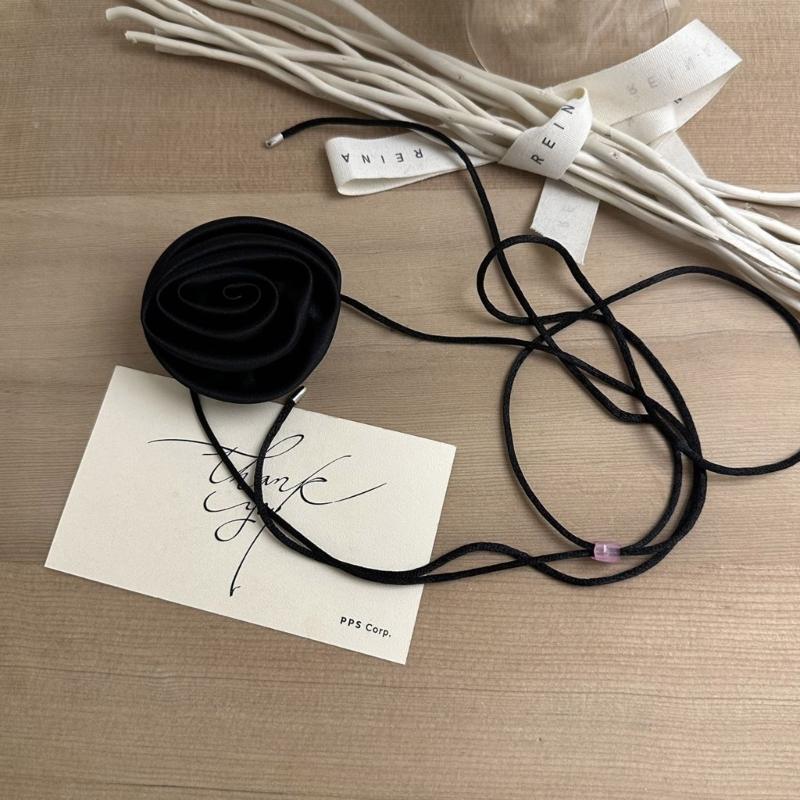 Elegant Rose Flower Clavicle Chain All-matched Necklace Women Bridal Adjustable Choker Mariage Jewelry Y2K Accessories