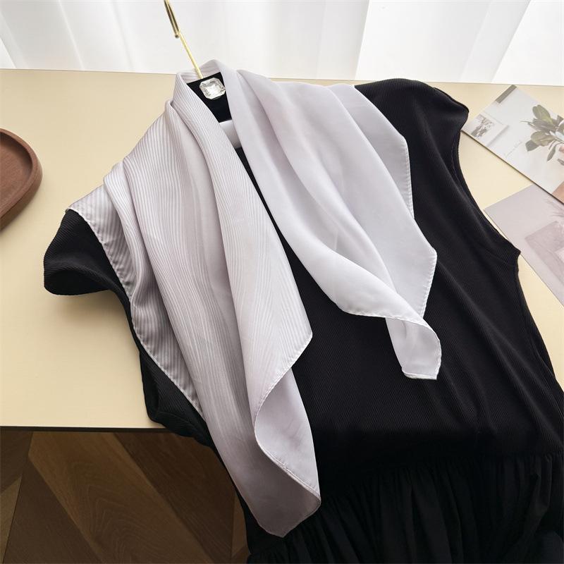 Minimalist Gradual Change Simulation Silk Printing Silk Scarf Small Square Scarf High Sense Shawl Sunscreen Neck Scarf Headscarf Scarf New