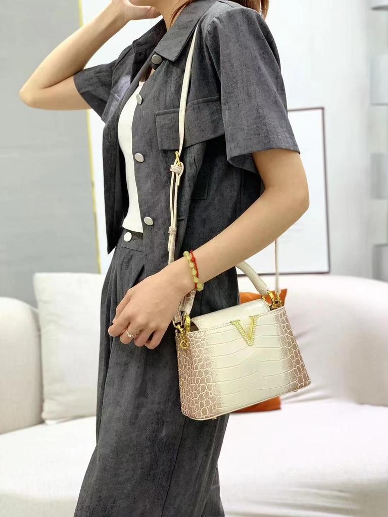 2025 Spring Fashion Women's Ostrich Pattern Crossbody and Shoulder Handbag