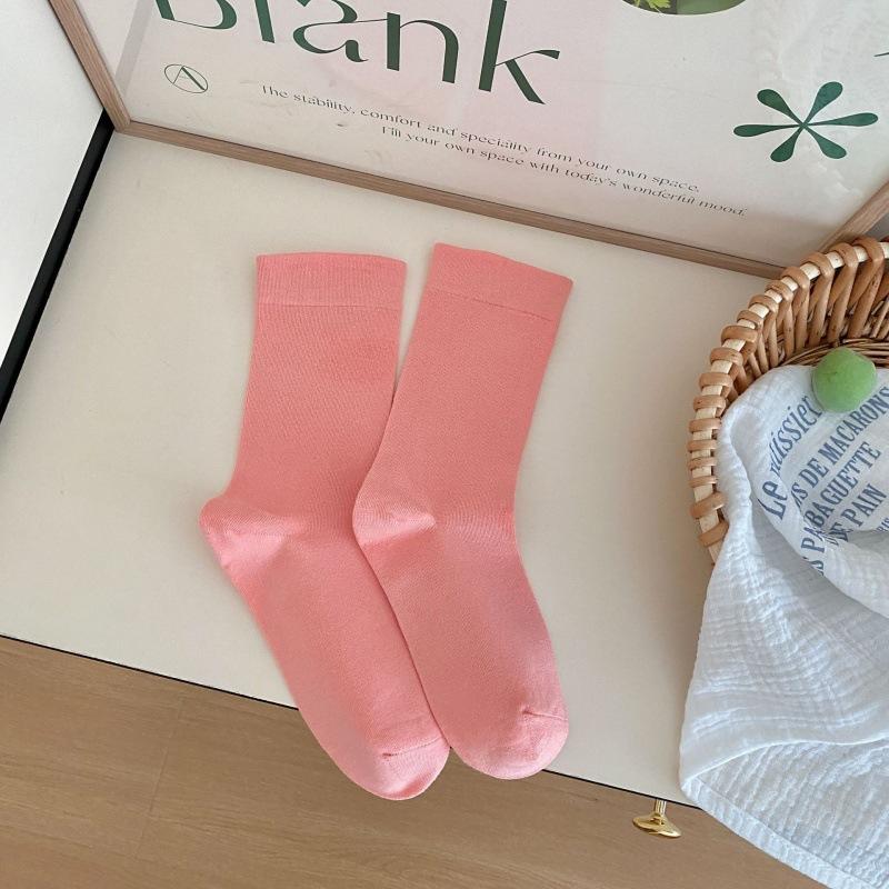 Ladies Spring and Autumn Comfortable Pure Color Simple Gentle All Build Moon Son Pile Cotton Socks