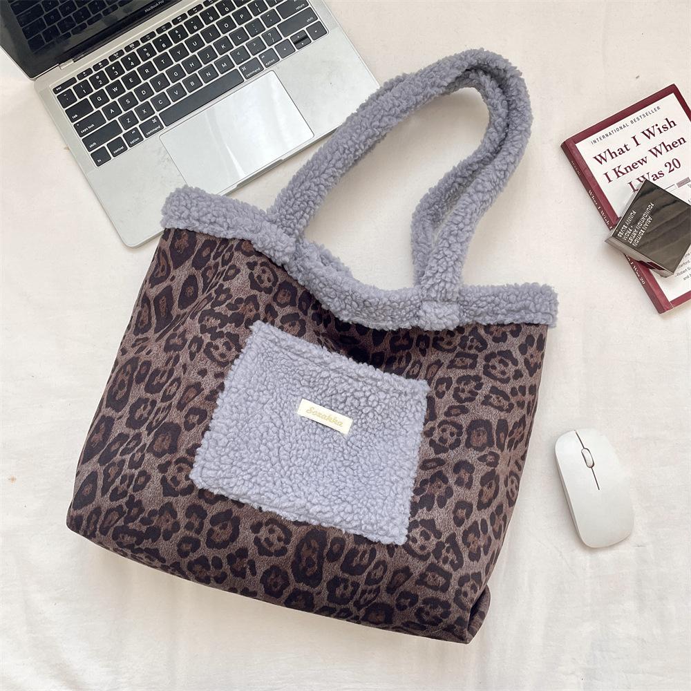 Vintage Leopard Print Plush Stitching Women s Shoulder Bags Large Capacity Female Tote Bag Casual Versatile Ladies Handbag серый