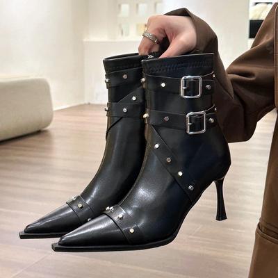 Nieten Dekor Punk Stiefeletten für Damen Metallschnalle Spitzschuh Partyschuhe Frau Gothic Schwarz Hohe Absätze Pumps Botas Mujer
