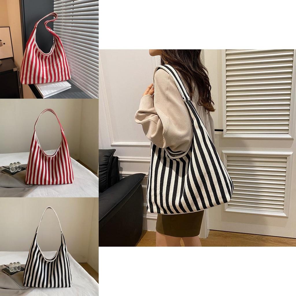 Trendy Retro Artistic Handbag Featuring Spacious Interior And Soft Knit Fabric For Fashion Lovers