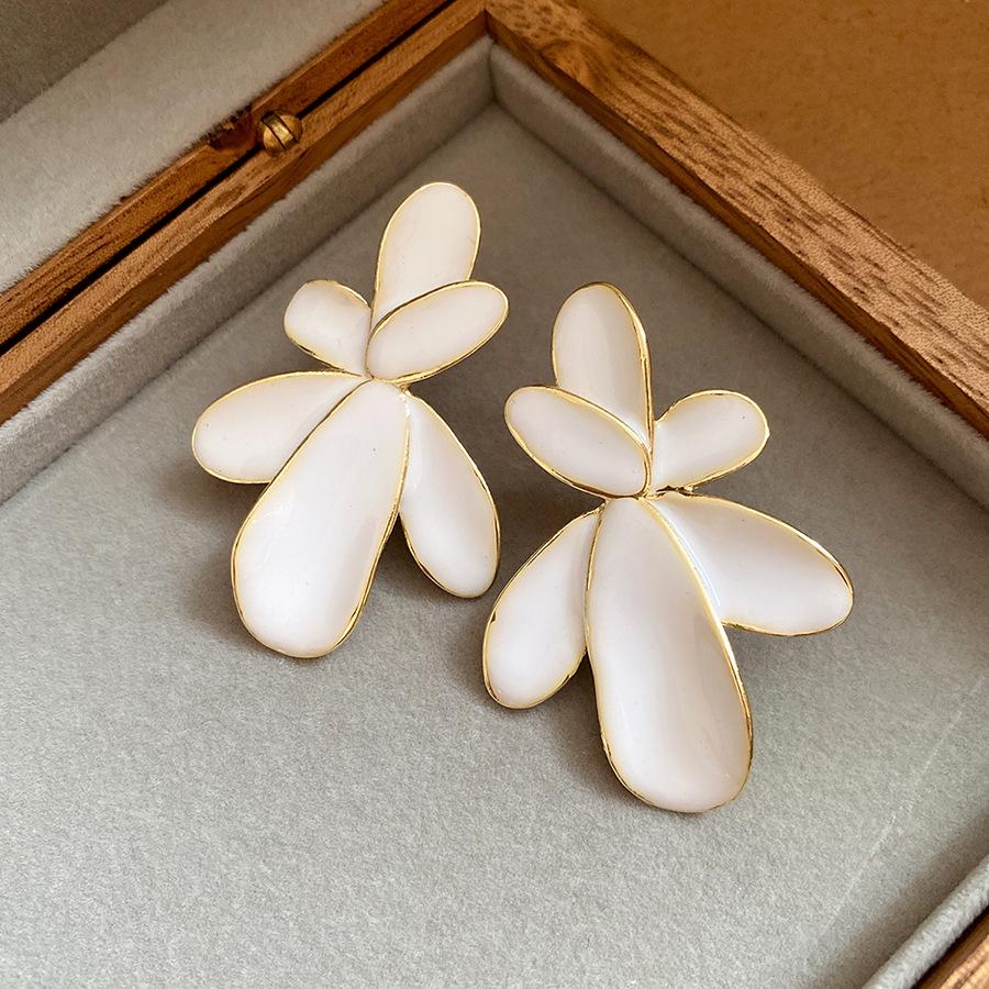 Flower Earrings Retro Stylish Elegant Women Jewelry