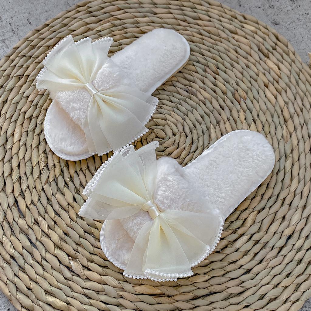 Casual Slippers Women Flat Low Heels Warm Plush Shoes for Women Solid Fur Butterfly Knot Pearl Slip On Winter Slides Plus Size