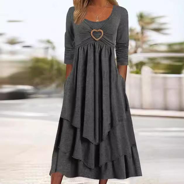 

Stylish Heart-Embellished Layered Solid Color Dress XX-Large