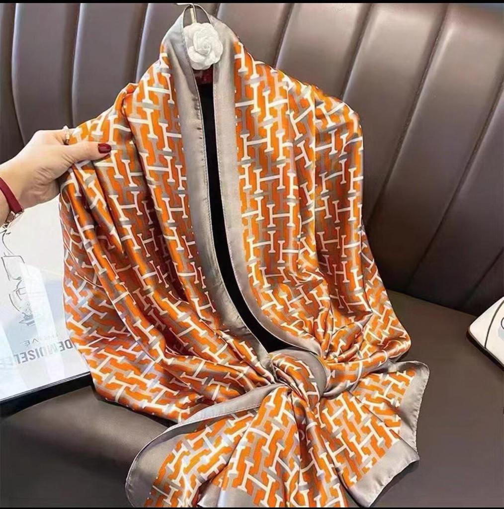 2024 Stylish Korean Brocade Silk Scarf for Women - Versatile Spring/Autumn Shawl