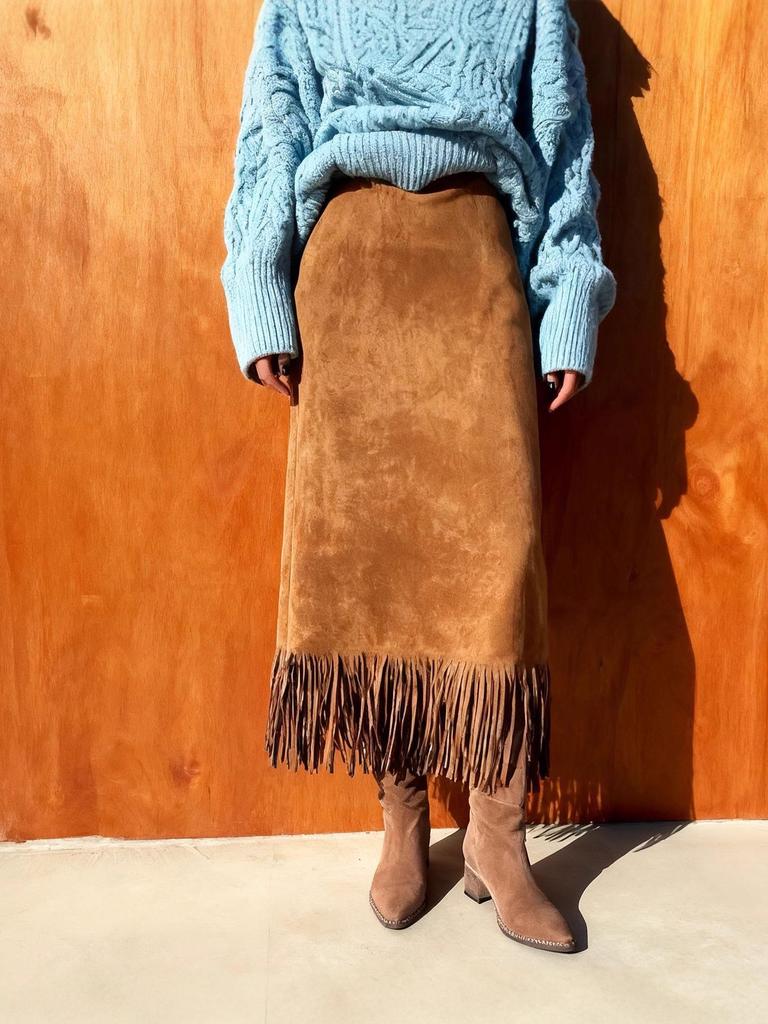 Damska Czarna Spódnica Midi o Fasonie A z Frędzlami – Odchudzający Styl Jesień/Zima