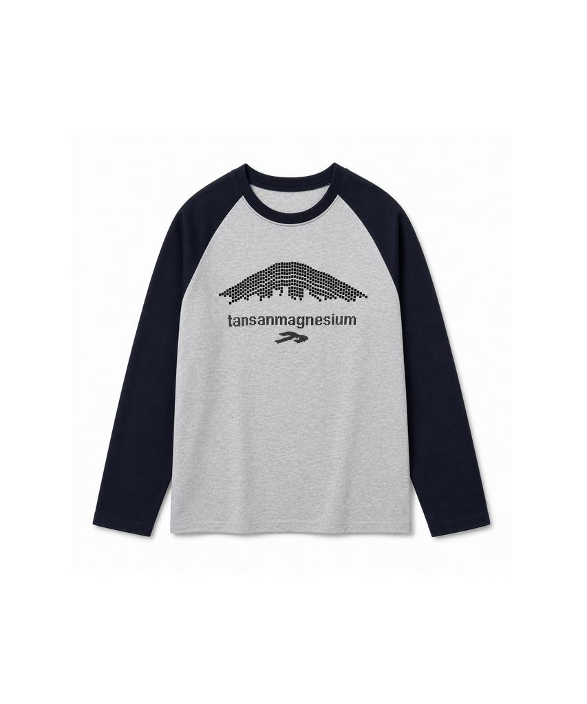TANSANMAGNESIUM Raglan Pixel Mountain Long Sleeve (Sky Blue)