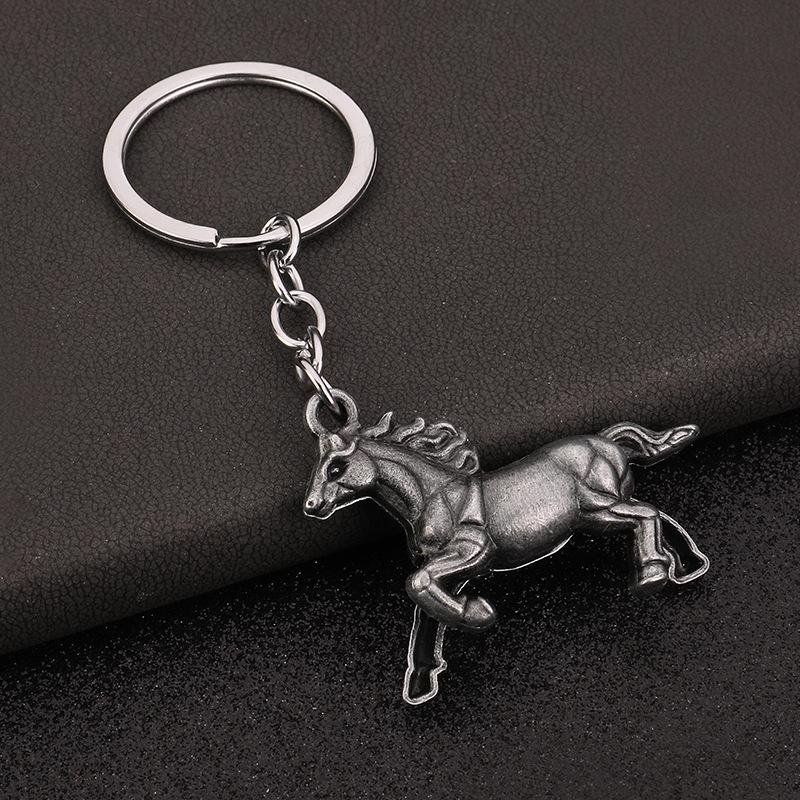 The Year Of The Horse Metal Keychain Personalized Creative Car Keyring Mascot Pony Pendant Backpack Hanging Gift