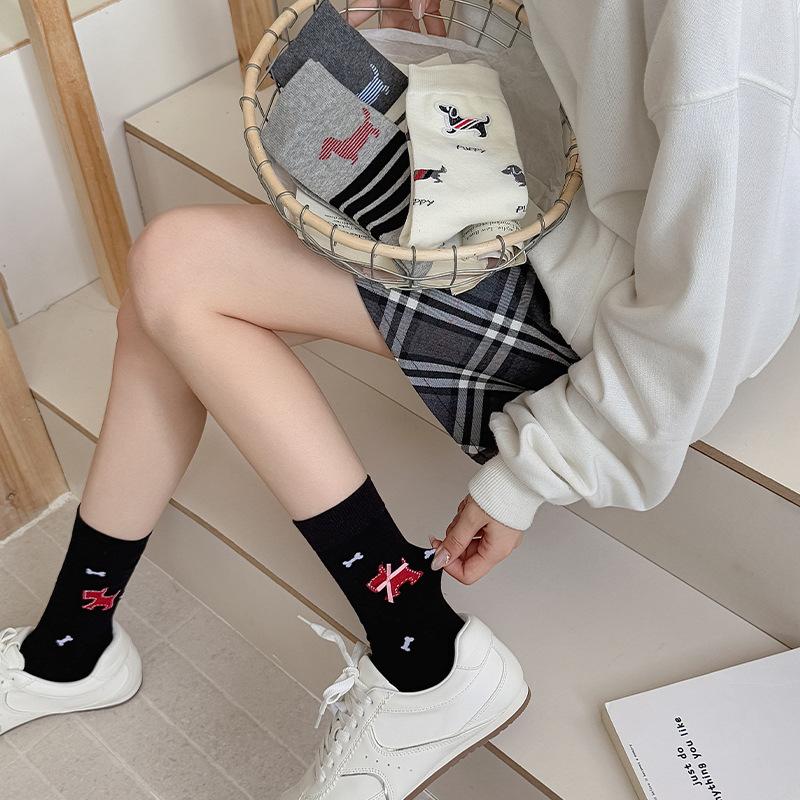 Ladies Autumn New Fashion Foreign Style Outside Wear In The Tube Pile Socks