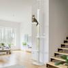 Boden-Decke Kratzbaum, Verstellbare Höhe 2,25-2,55 m, Aussichtsplattformen, Kippschutz, Spielbälle, Weiß