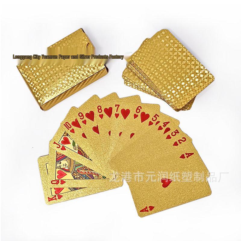 

Коллекция водонепроницаемых игральных карт из золотой фольги Nouveau Riche