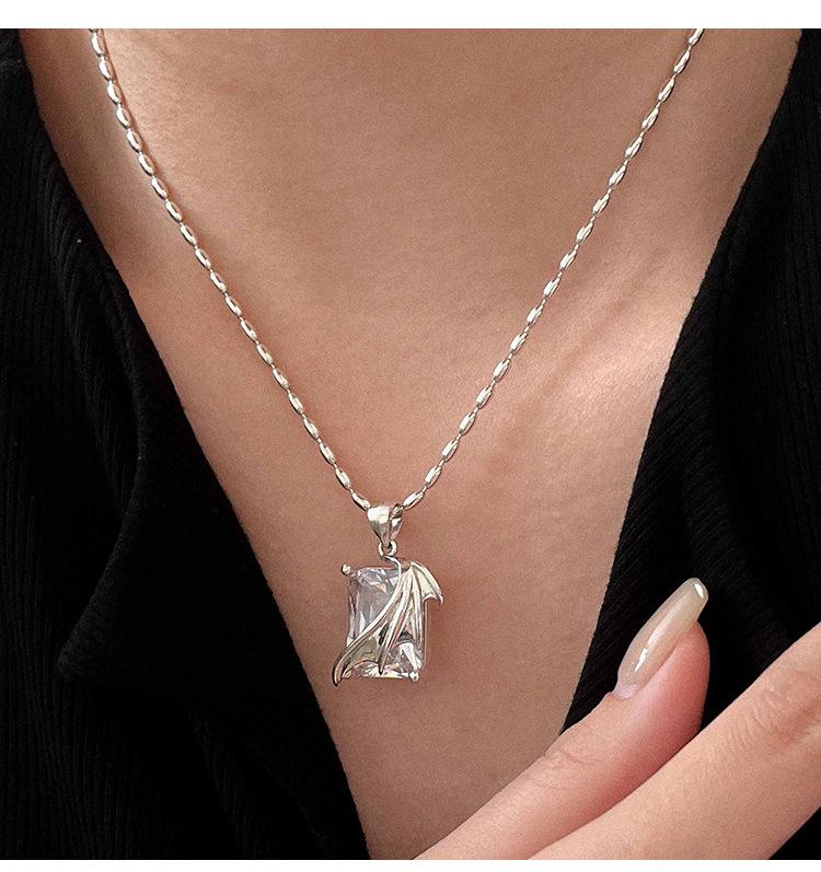 S925 Sterling Silver Korean-Style Olive Bead Clavicle Necklace for Women