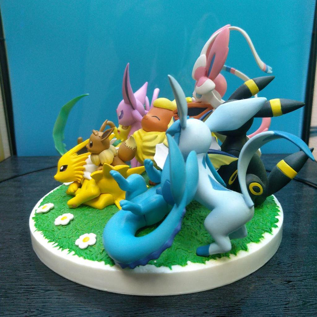 [USED] Pokemon G.E.M.E.X Series Eevee Friends Figure