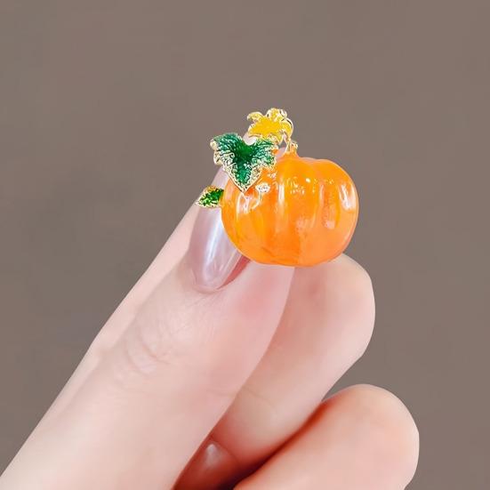 Brooch Enamel Painted Small Pumpkin Autumn Style Brooch Full Glaze Vivid Color Anti-Exposure Pin Bags Coats Scarves Badge Outfit Accessory