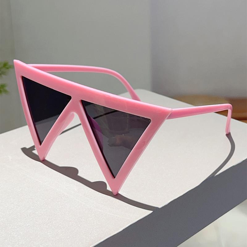 Triangle Shaped Sunglasses New Fashion Candy Color Beach Holiday Shades Trendy Brand Design Cute Decor Sun Glasses