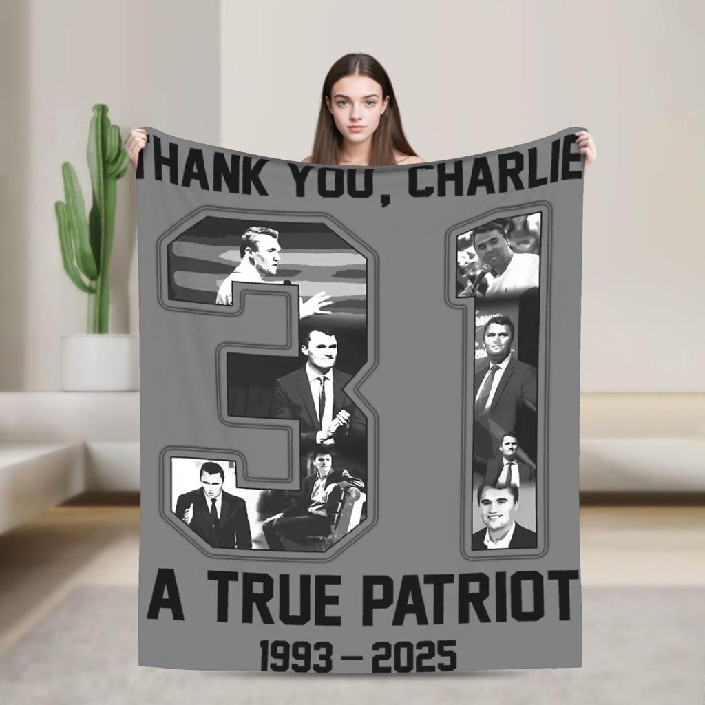 Warme weiche Decken Camping Charlie Kirk Freiheit RIP Überwurfdecke Flanell-Bettüberwurf für draußen Grafische Sofa-Bettdecke