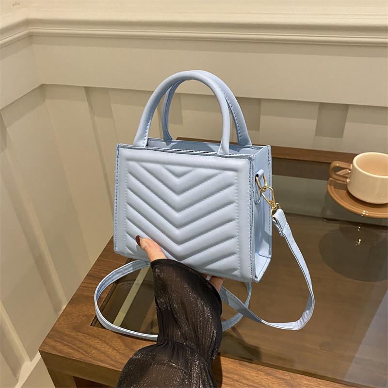 Elegant Pu Leather Small Square Handbag For Women With Trendy Urban Minimalist Style