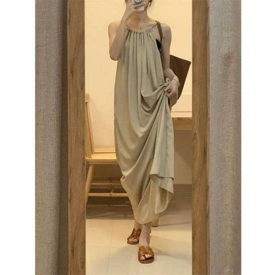 French Gentle Style Spaghetti Strap Tie-Up A-Line Long Dress with Pockets - Summer 2024 Collection