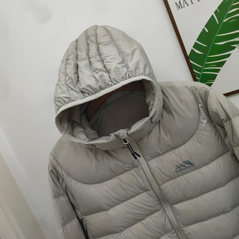 European and American Ribs Down Jacket Women's Autumn and Winter New Fashion Casual Hooded Light Duck Down Jacket Warm Jacket