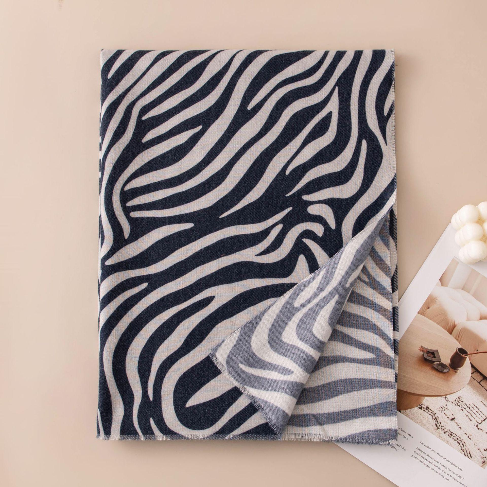 Live cross-border printed scarves, spring new products, thin French old money style, black and white zebra pattern silk scarves for women