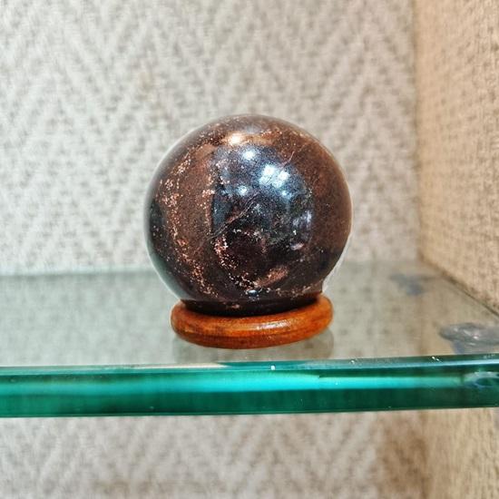 Vastu Healing Crystal Sphere Stone Natural Garnet Crystal Sphere Ball For Home Decor