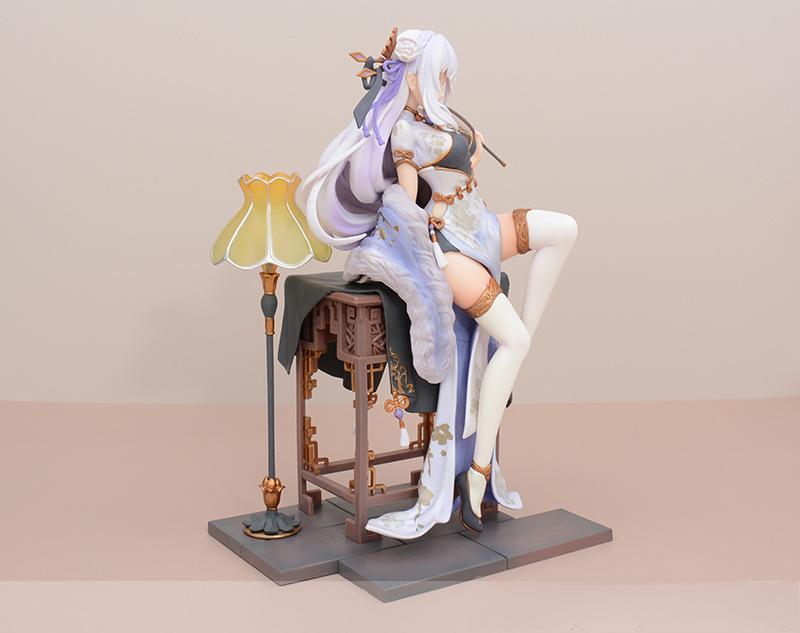 Chinese Style Cheongsam Rem and Emilia Figure Model Ornament