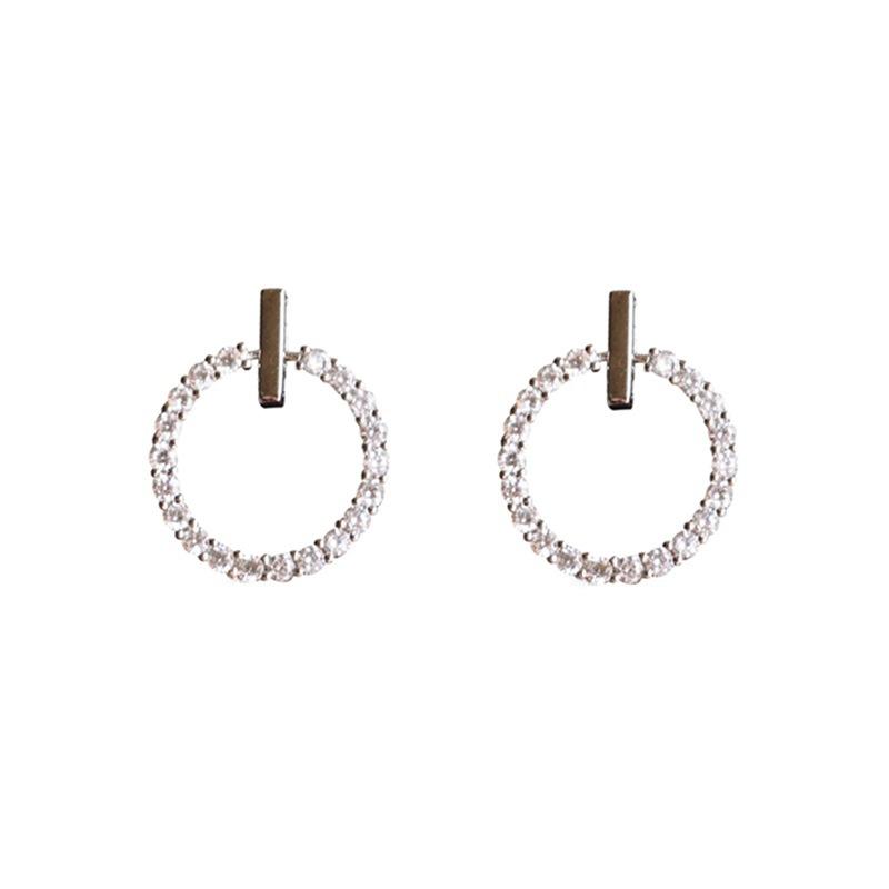 

Изысканные простые круглые серьги с бриллиантами из серебра 925 пробы и маленькие круглые серьги белый