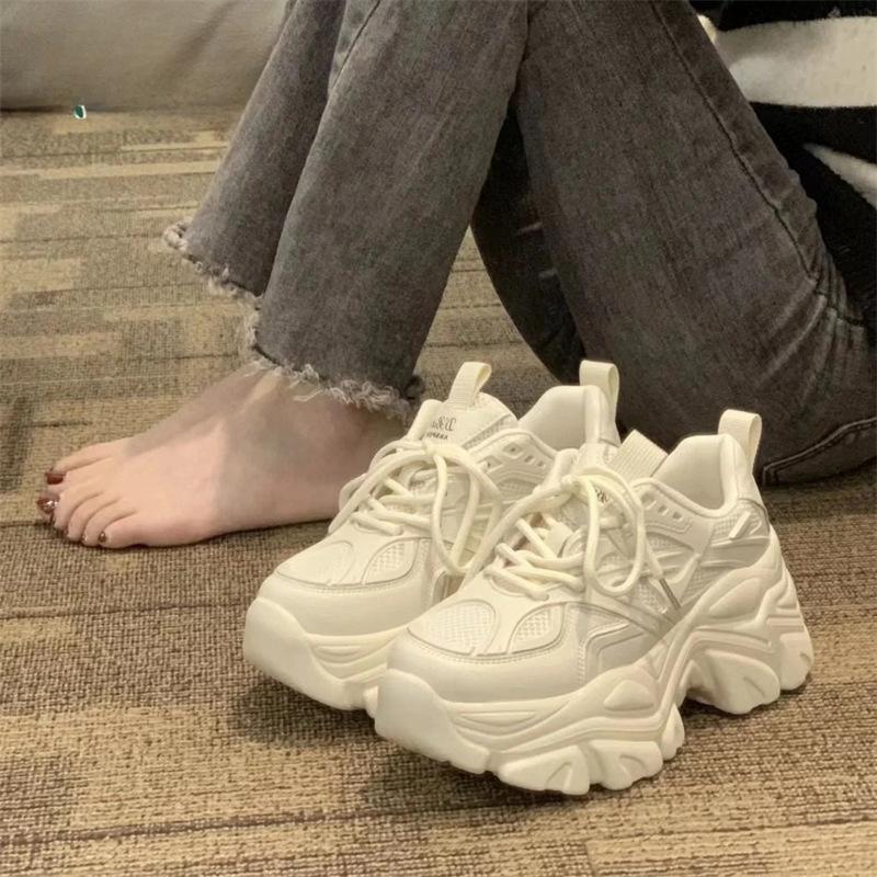 

Женские модели кроссовок «папины кроссовки» увеличивают рост, весенние новые универсальные кроссовки на толстой подошве для невысоких женщин 40 бежевый