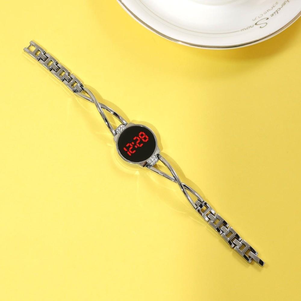 Metal Bracelet LED Watch Rhinestone Watch Fashion Wrist Watch Teen Girls