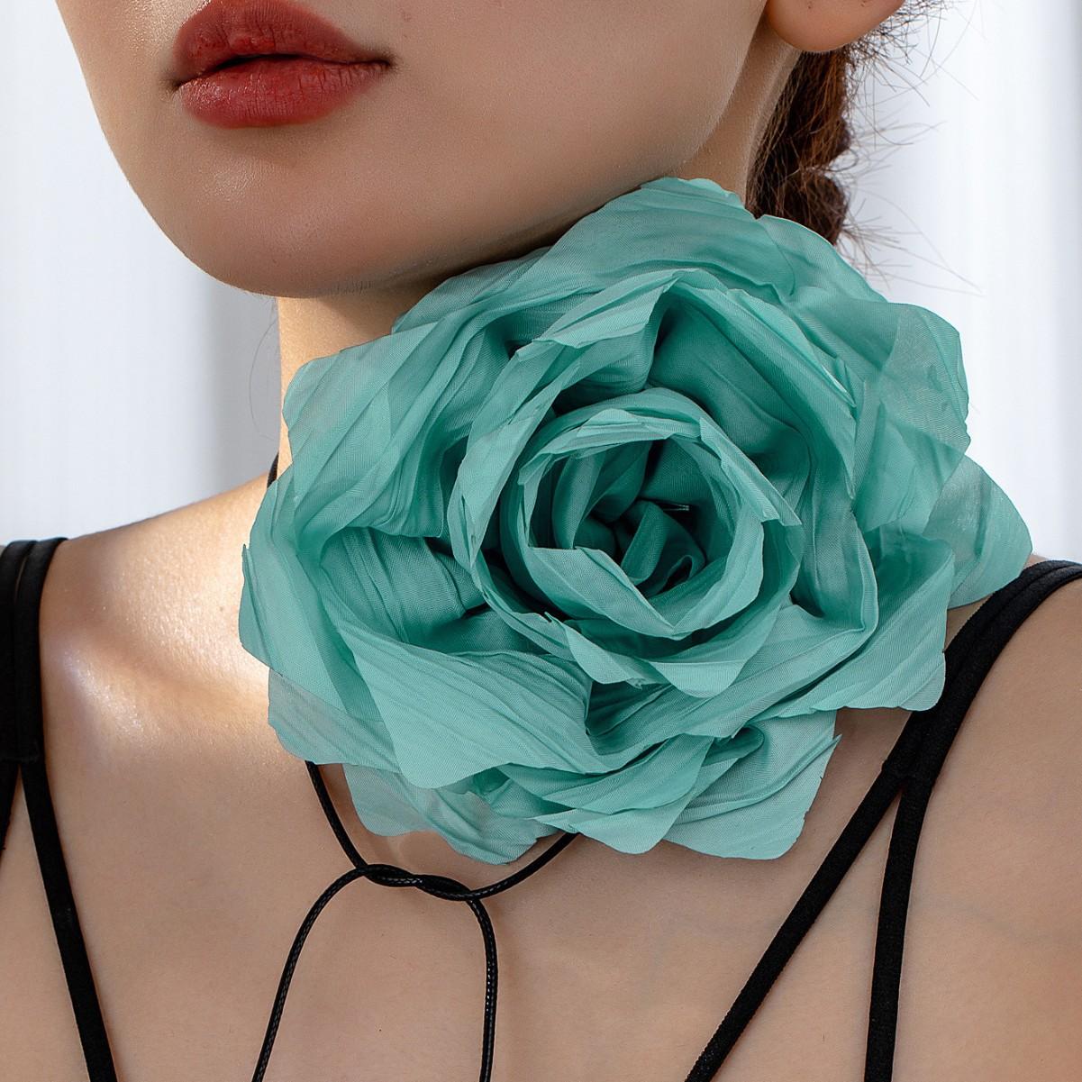 

Fashionable Strap 3D Flower Necklace синий