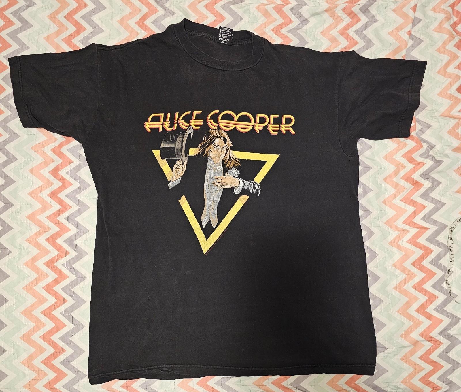 Vintage 90’s Alice Cooper Welcome To My Nightmare Size XL Concert T-shirt Unisex T-Shirt XXL