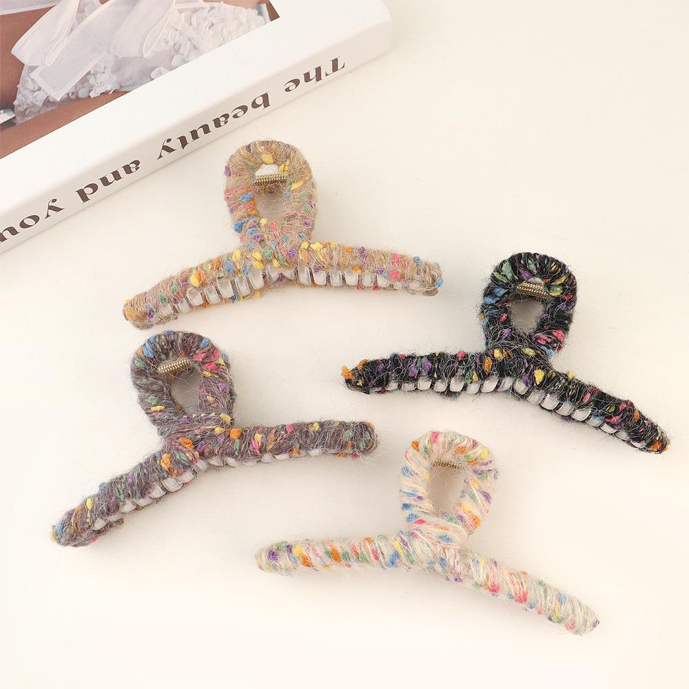 

Осень и зима красочные милые шерстяные зажимы для захватов зажим в форме акулы большие женские модные аксессуары для волос застежка для волос на затылке