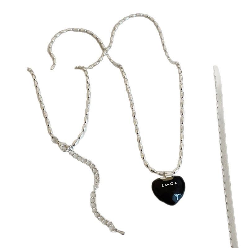 Silver Plated Beads Chain Chokers For Women Korea Black Enamel Letter Love Heart Pendant Necklaces Wholesale Fashion Jewelry