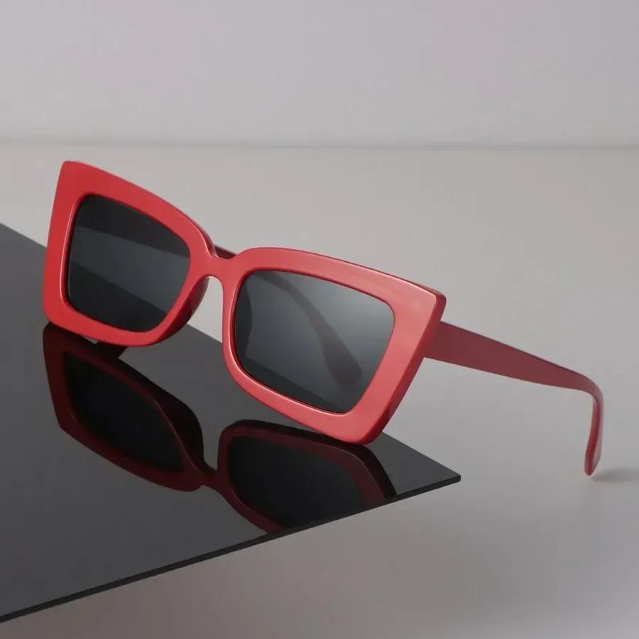 

Retro Square Sunglasses Women Fashion Plastic Frame Vintage Sun Glasses Men Stylish Oversized Eyewear