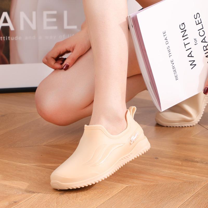 Elegant shallow rain shoes women's fashion low-top short tube non-slip waterproof shoes kitchen work rubber shoes summer